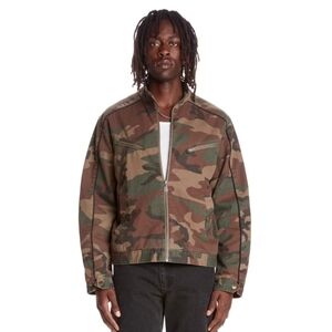 NWT Teddy Fresh Camo Jacket Size Large Color Green Camo